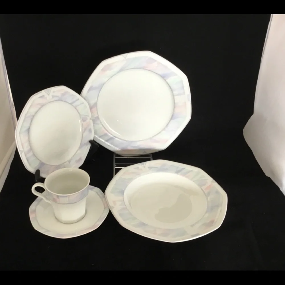 SAVOIR VIVRE  CELINA Y0010  5 PIECES PLACE‎ SETTING DINNERWARE
